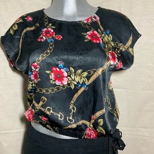 OLM, top/blouse black. Sz small